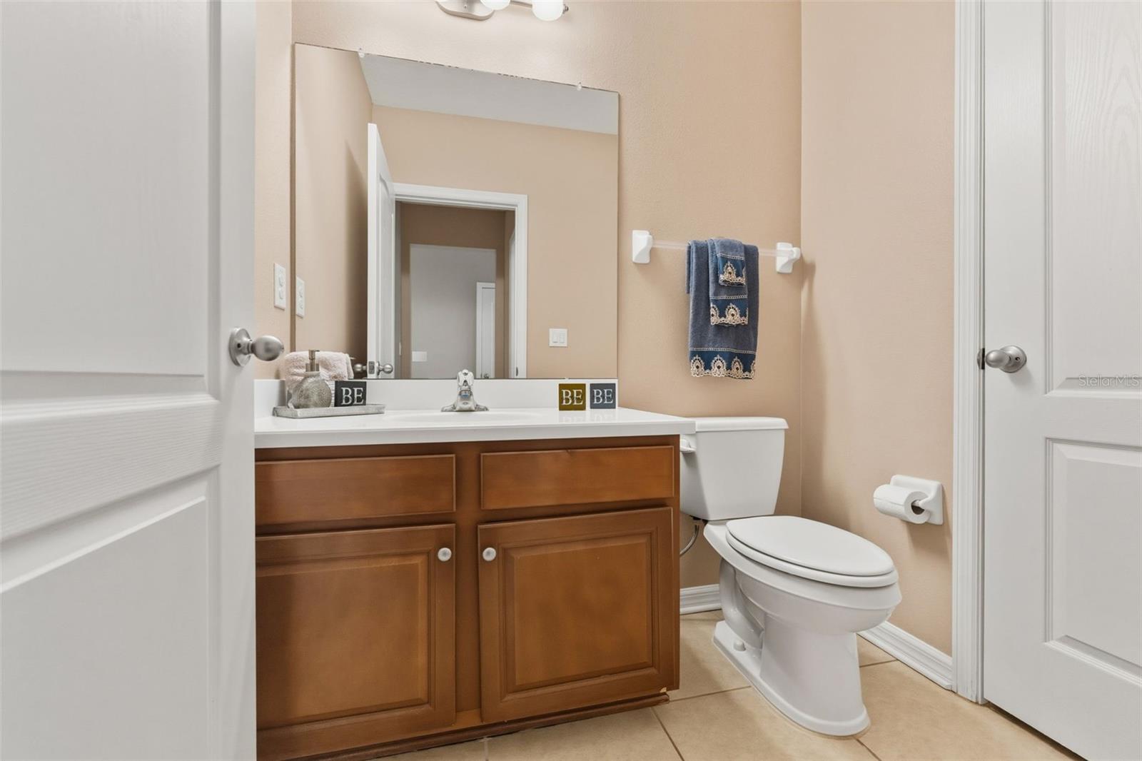 FISHHAWK RANCH TOWNCENTER PHAS - Residential