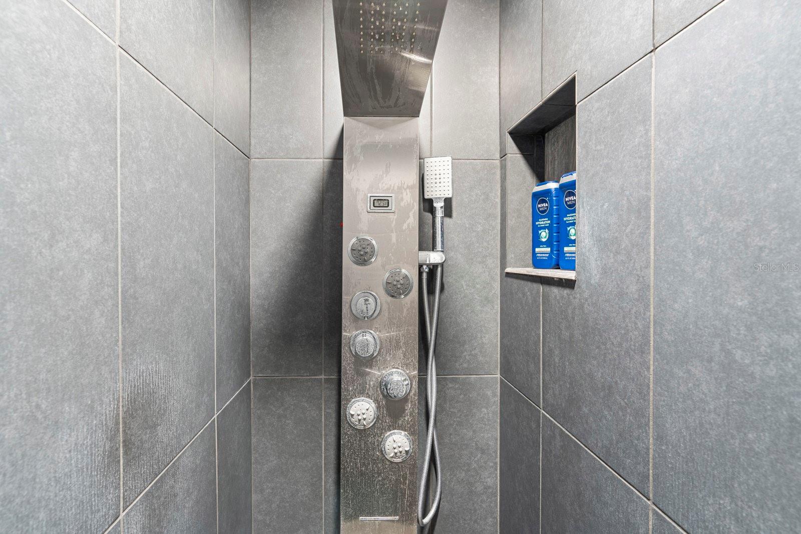 LESLEE HEIGHTS SUB SEC 2 - Residential