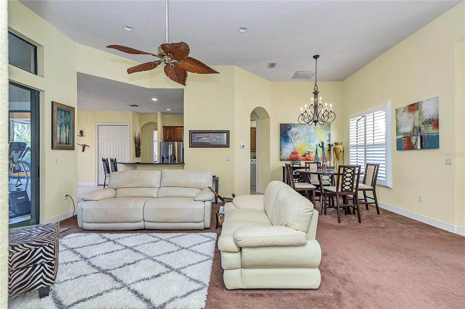 GROVE/HARBOR HILLS - Residential