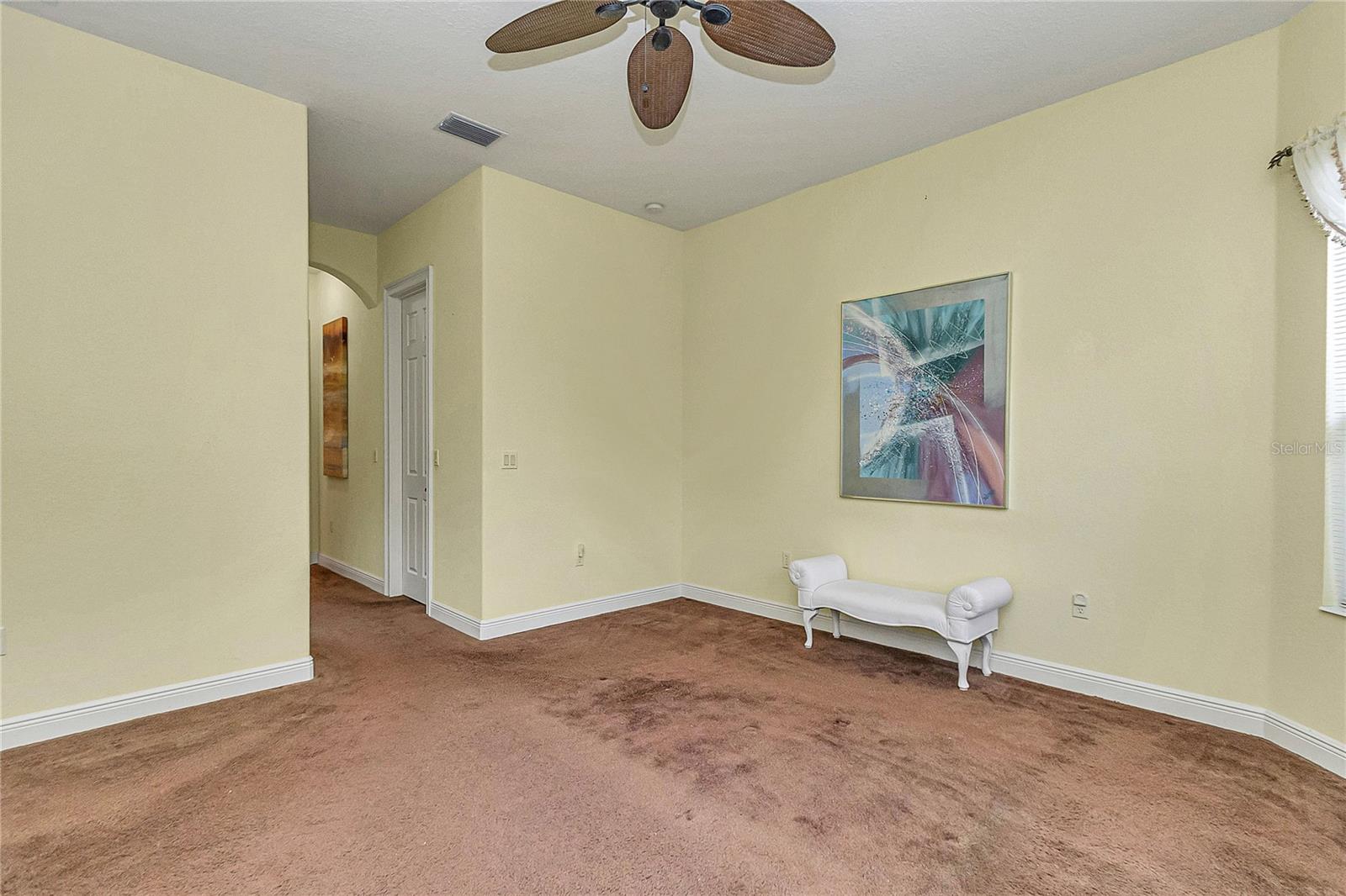 GROVE/HARBOR HILLS - Residential