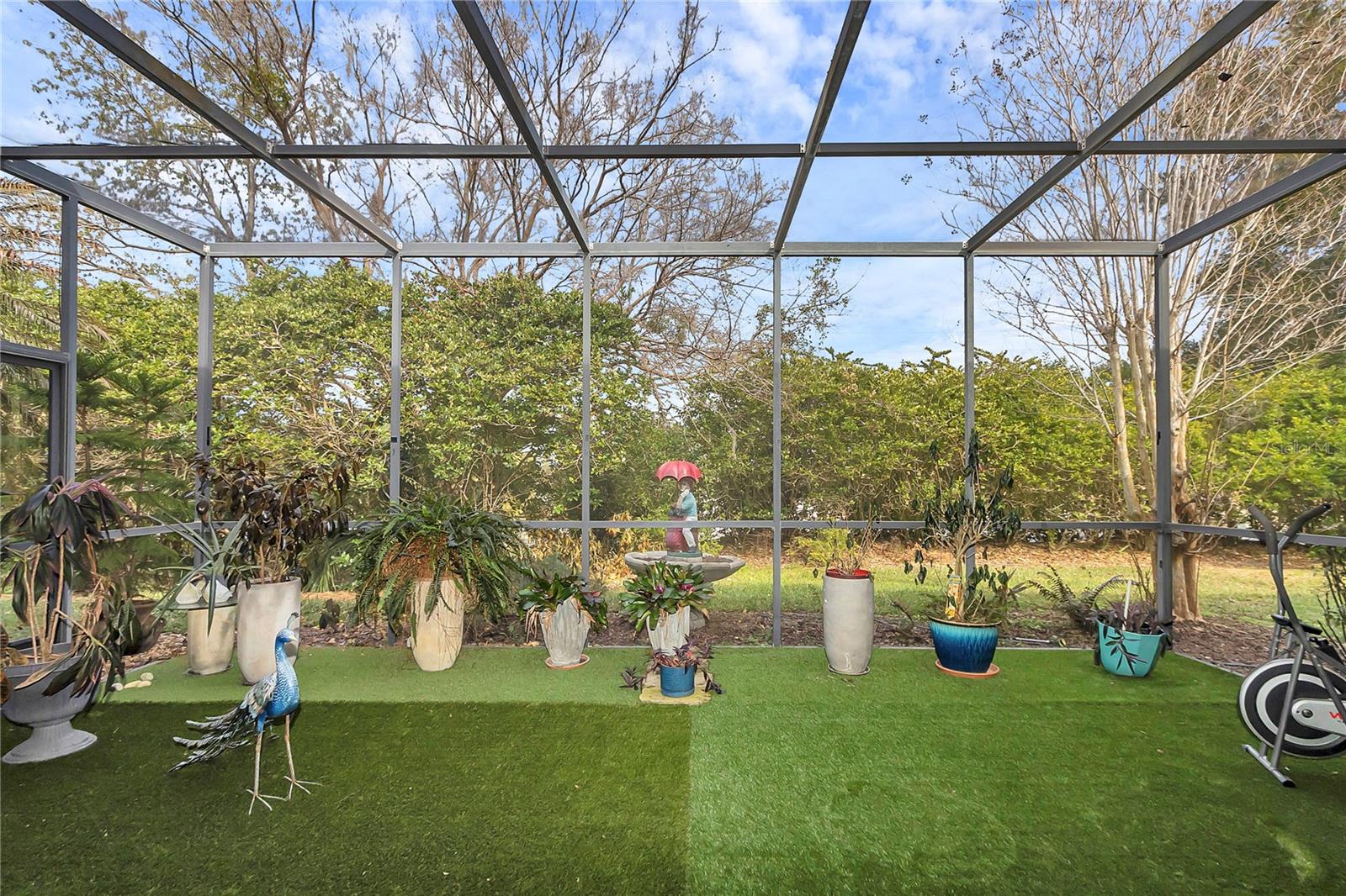 GROVE/HARBOR HILLS - Residential