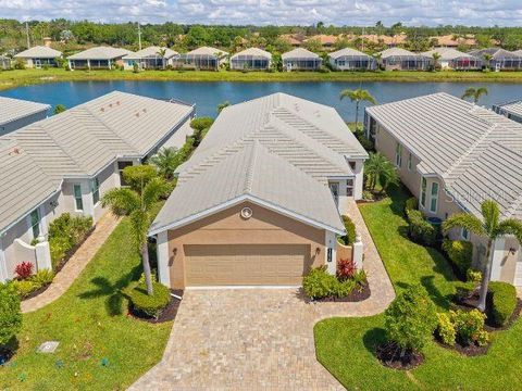 11026 BARNSLEY DRIVE VENICE FL 34293
