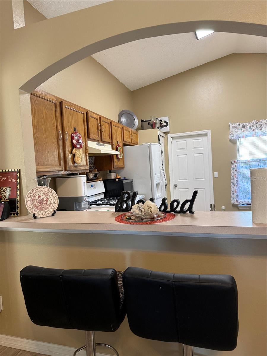 300 HERITAGE ESTATES LANE