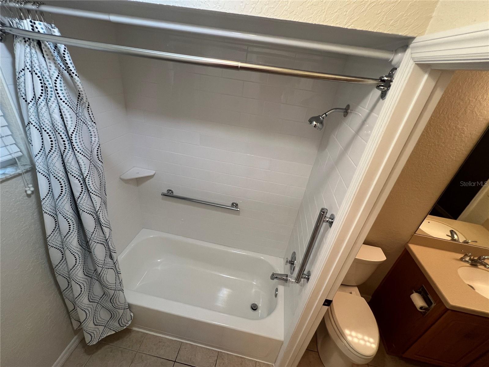 TRADE WINDS ESTATES SUB - Residential Lease