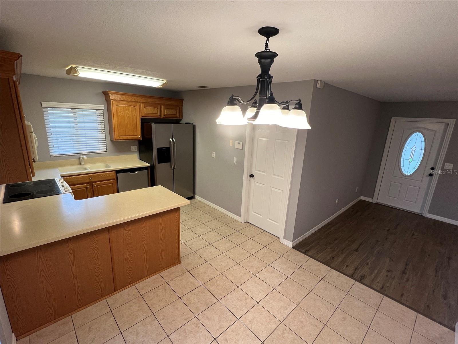 TRADE WINDS ESTATES SUB - Residential Lease