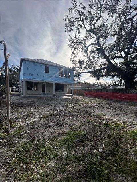 A home in TAMPA