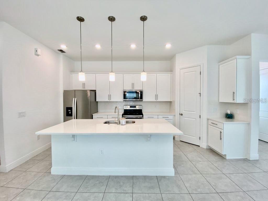 10432 AUSTRINA OAK LOOP