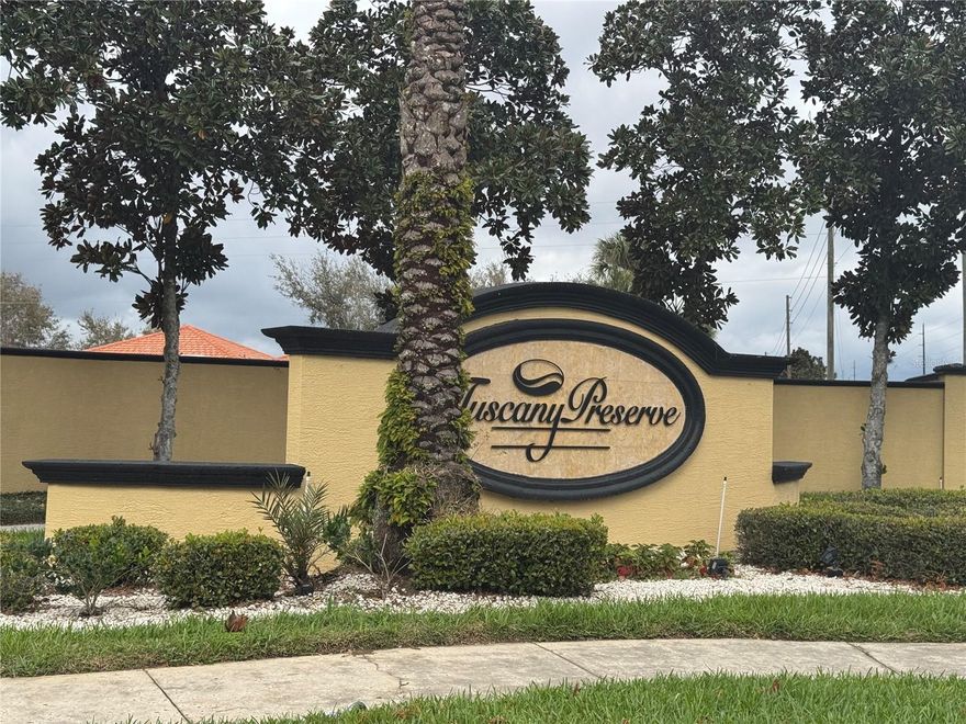 Brand-new construction available for sale. This 2-bedroom, 2-bath home features an open-concept floor plan with 10-foot ceilings and tile flooring throughout.
The upgraded kitchen includes granite countertops, 42-inch cabinets, modern finishes, and a center island, offering both functionality and style for everyday living and entertaining.
The home offers a clean, contemporary design with spacious living areas and abundant natural light. Move-in ready.
Pets allowed (subject to approval).
Interior Features
Central A/C
Dishwasher
Disposal
Microwave
Refrigerator
Range/Oven
Kitchen Island
Pantry
Tile Flooring Throughout
Washer/Dryer Hookup
Linen Closet
Window Treatments
Vaulted / High Ceilings