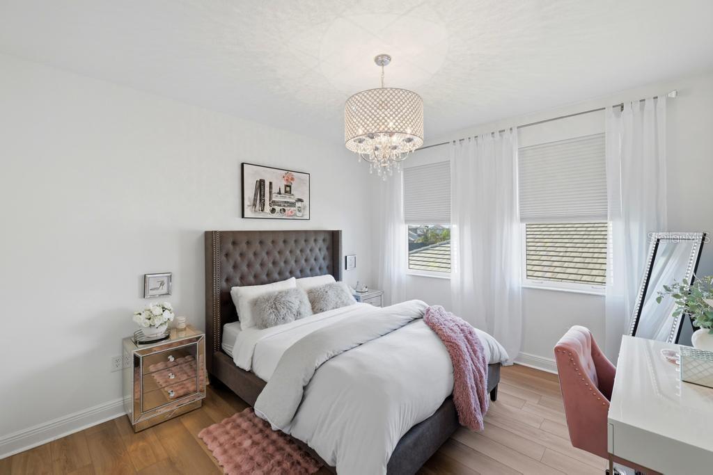 SWEETWATER AT LAKEWOOD RANCH PH I & II - Residential