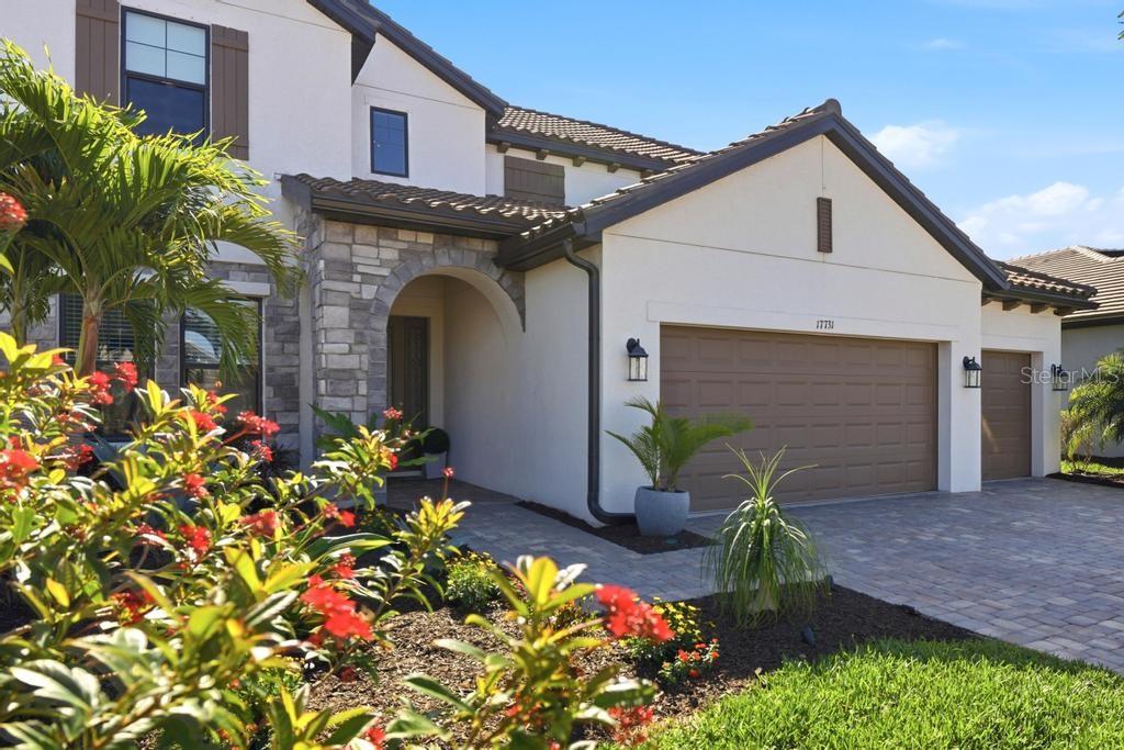 SWEETWATER AT LAKEWOOD RANCH PH I & II - Residential