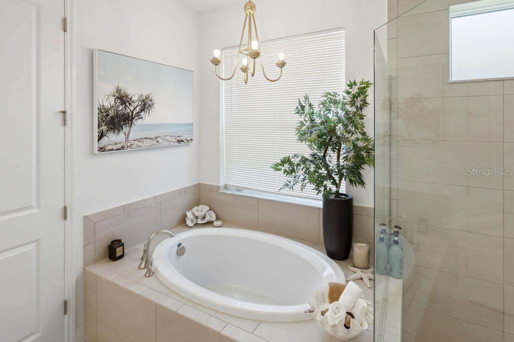 SWEETWATER AT LAKEWOOD RANCH PH I & II - Residential