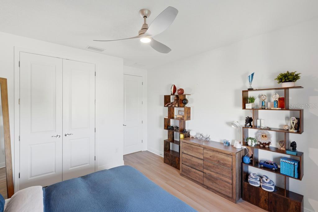 SWEETWATER AT LAKEWOOD RANCH PH I & II - Residential