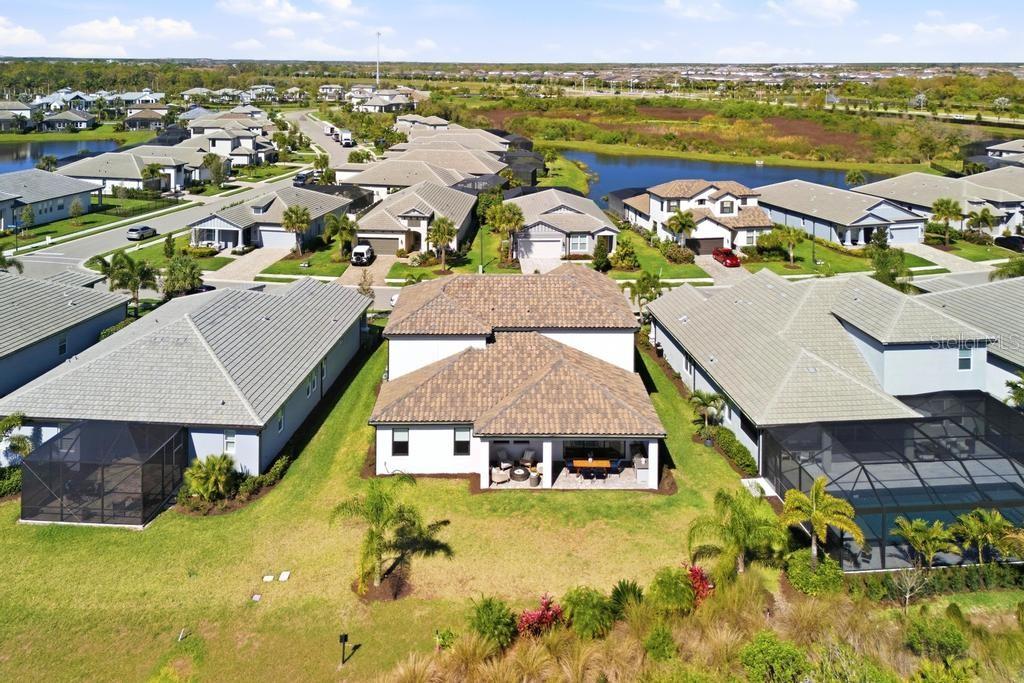 SWEETWATER AT LAKEWOOD RANCH PH I & II - Residential