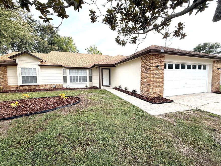 Charming 3 Bedroom 2 Bathroom house in beautiful Ocoee, FL. Cozy authentic wood burning Fireplace. Fully renovated, New AC, New solid wood cabinets, New granite countertops, New stainless steel appliances, New water proof laminate floor and baseboards all over the house. New lighting, New interior/exterior paint, New vanities, new window blinds.
Located quietly on Cul-De-Sac. Very close to shopping areas. Close to 408.