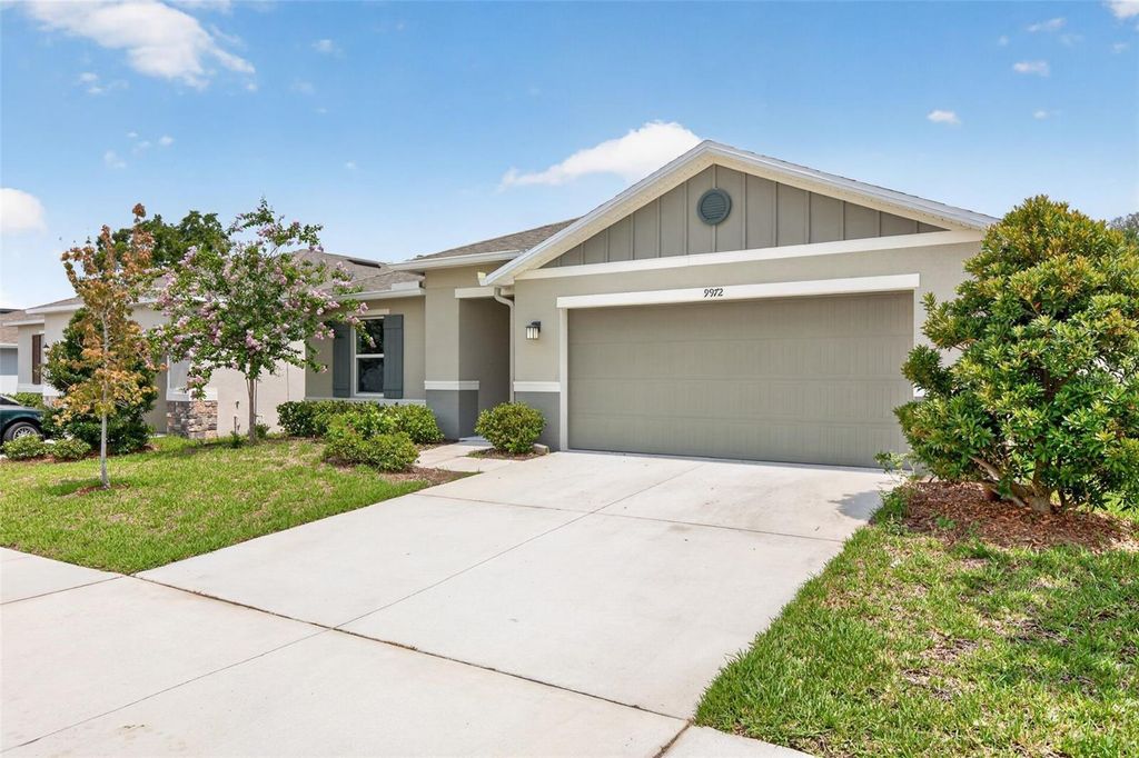 Photo of 9972 Mesic Woods Avenue, Seffner, FL 33584 (MLS # TB8525086)
