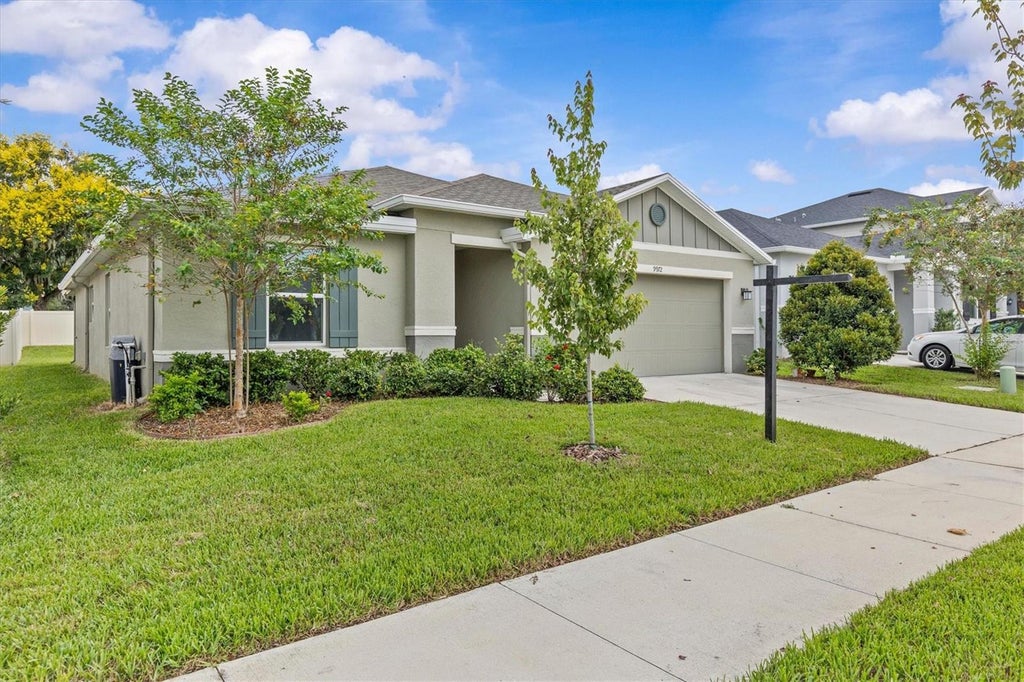 Photo of 9972 Mesic Woods Avenue, Seffner, FL 33584 (MLS # TB8525086)