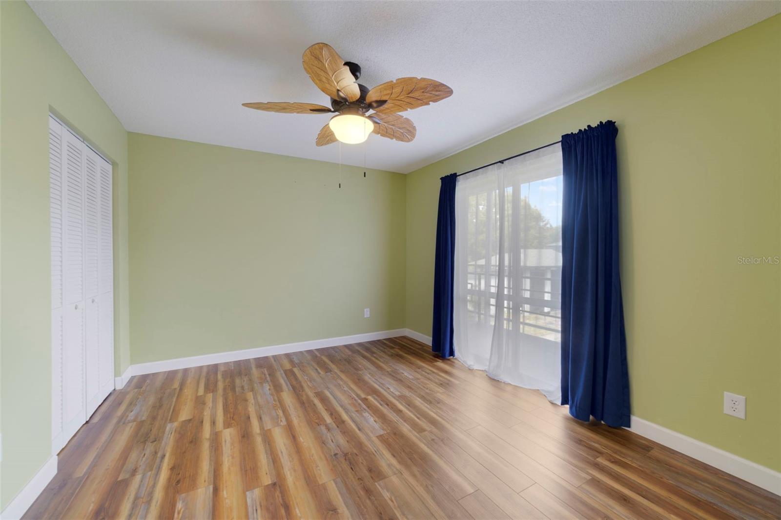 PRIMROSE PLAZA - Residential