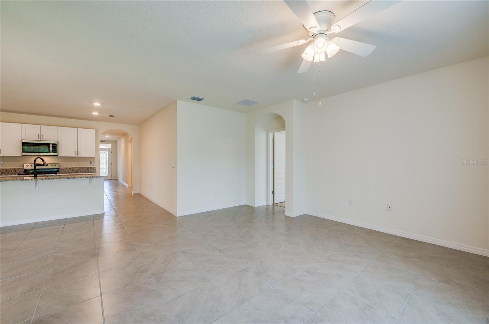 VICTORIA OAKS PH B - Residential