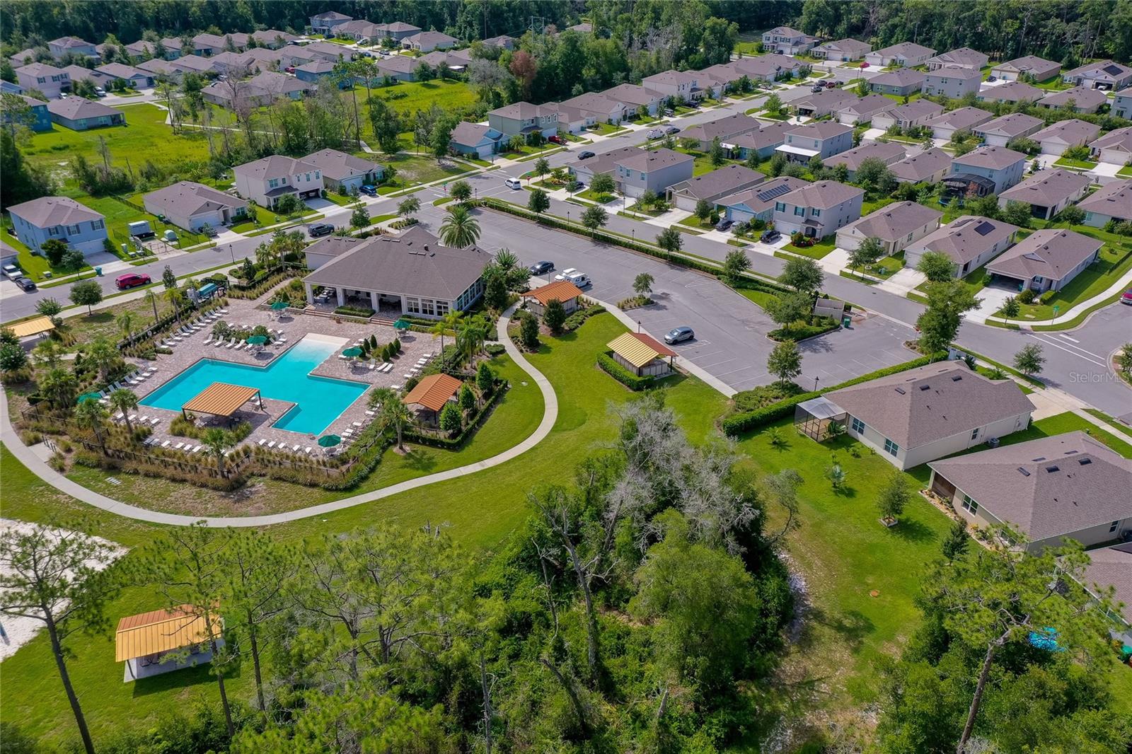 VICTORIA OAKS PH B - Residential