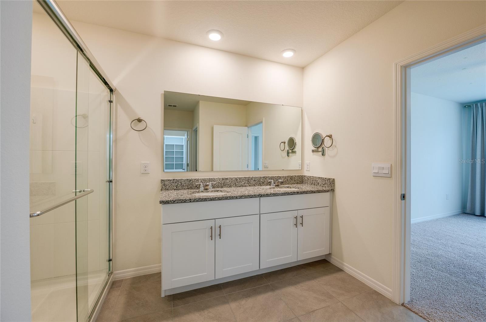 VICTORIA OAKS PH B - Residential