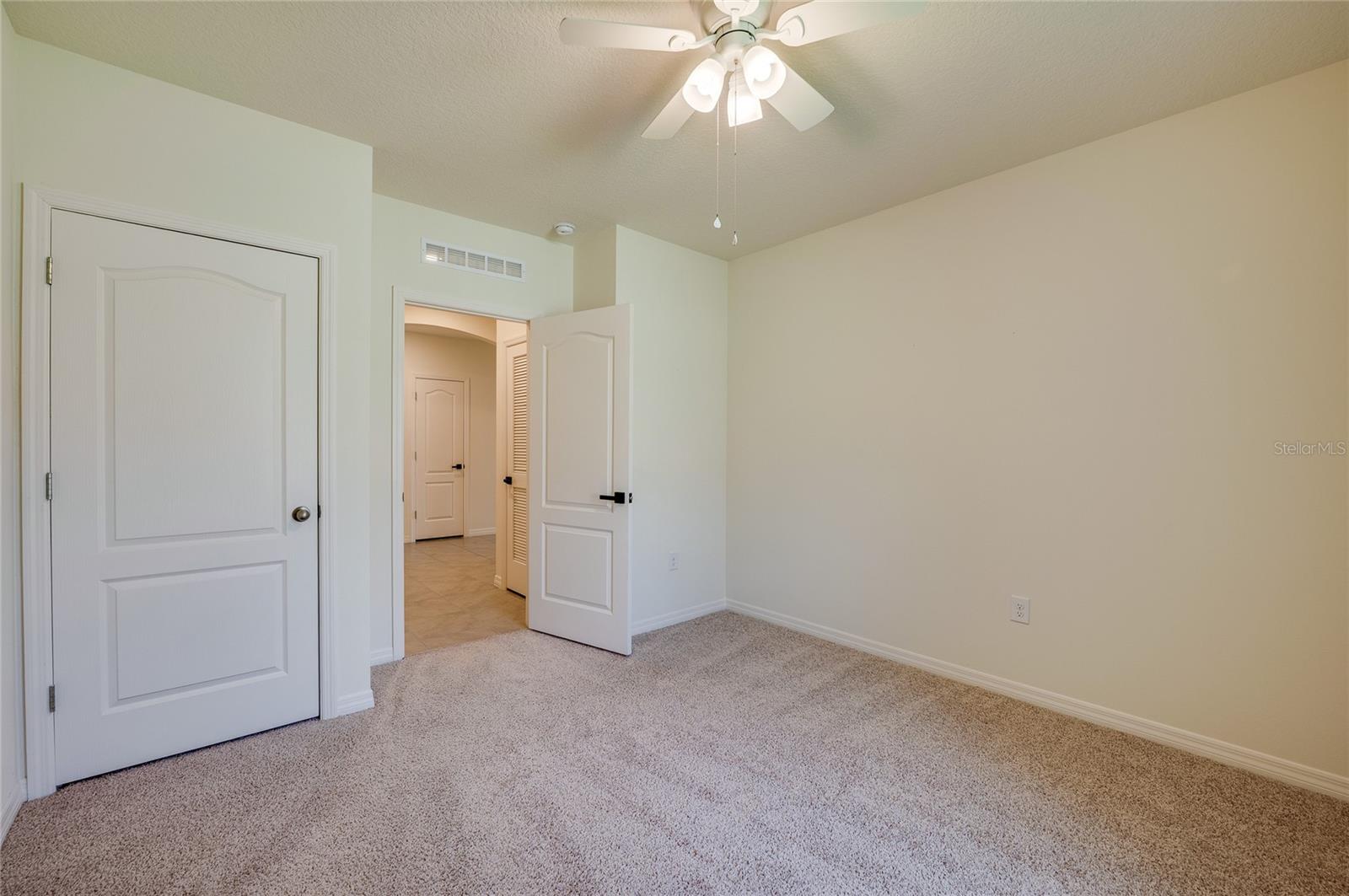 VICTORIA OAKS PH B - Residential