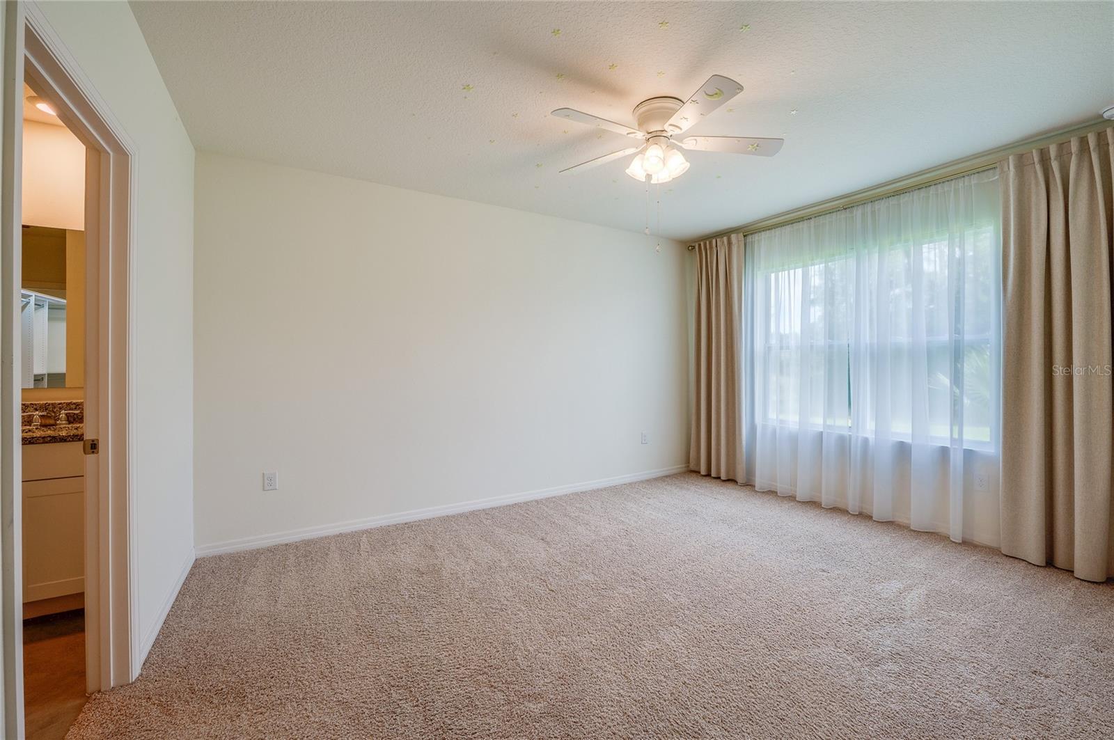 VICTORIA OAKS PH B - Residential