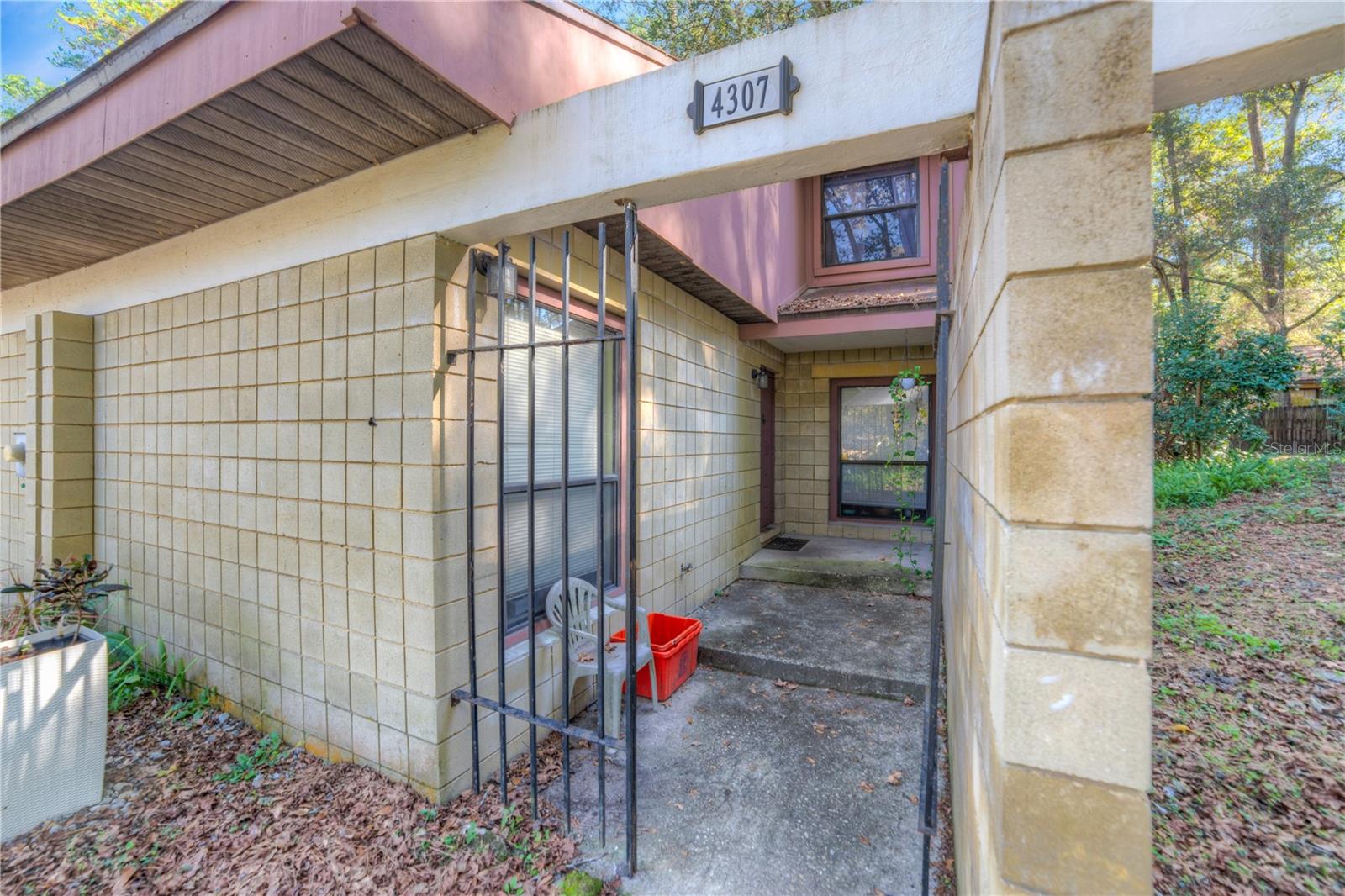 4307 SW 70TH TERRACE