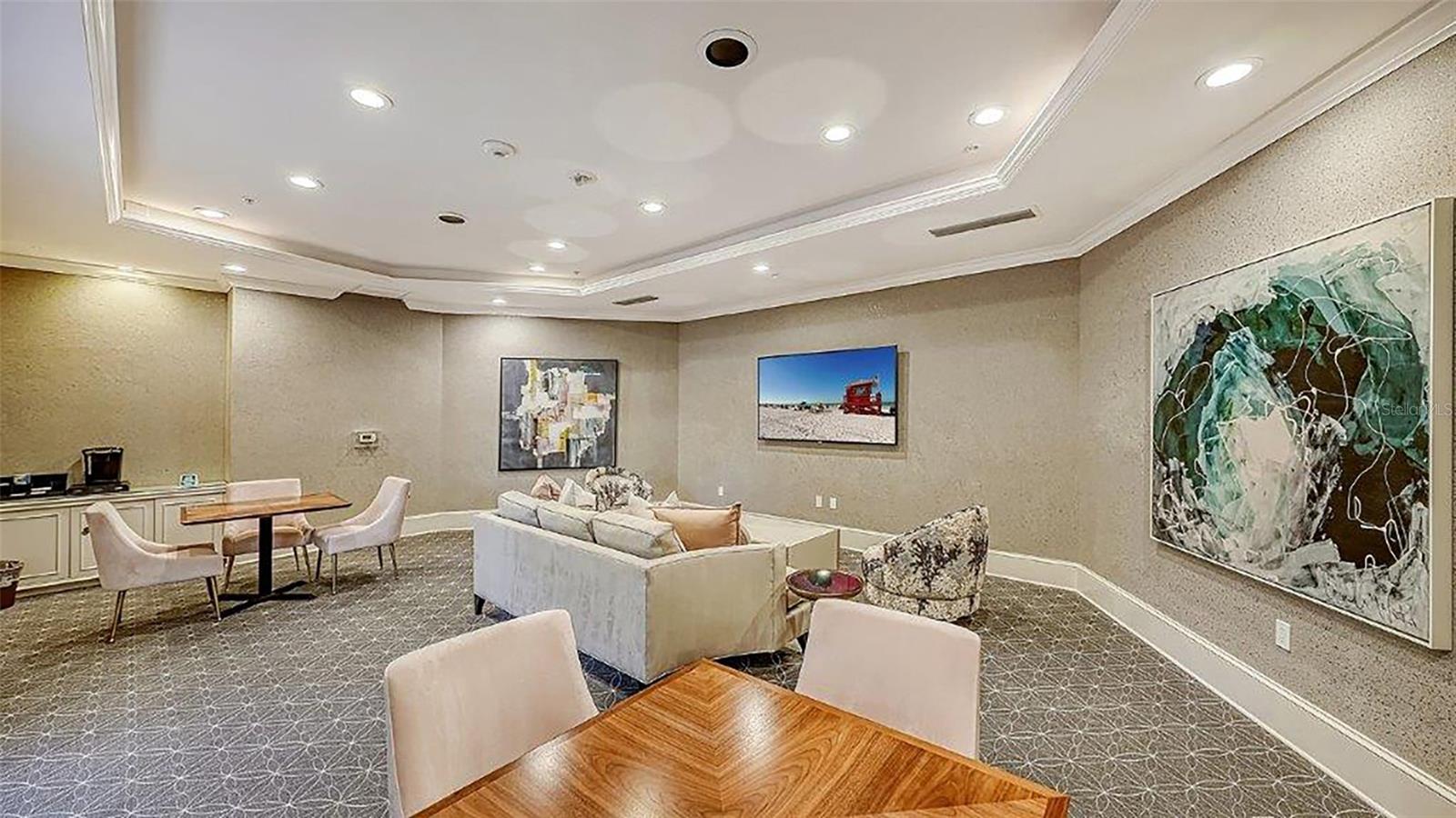 L AMBIANCE AT LONGBOAT KEY CLUB PH 02 - Residential