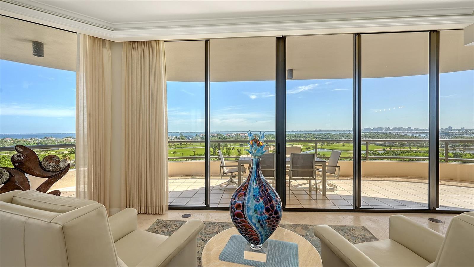 L AMBIANCE AT LONGBOAT KEY CLUB PH 02 - Residential