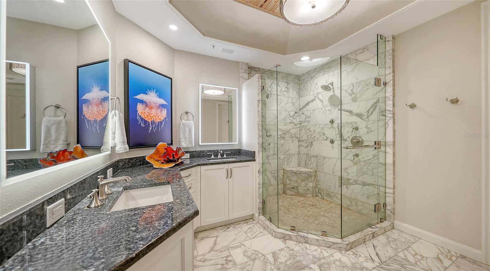 L AMBIANCE AT LONGBOAT KEY CLUB PH 02 - Residential