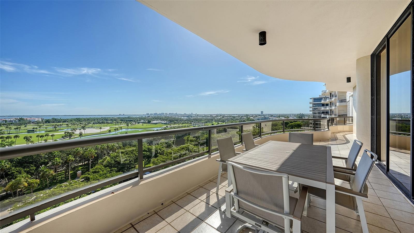 L AMBIANCE AT LONGBOAT KEY CLUB PH 02 - Residential