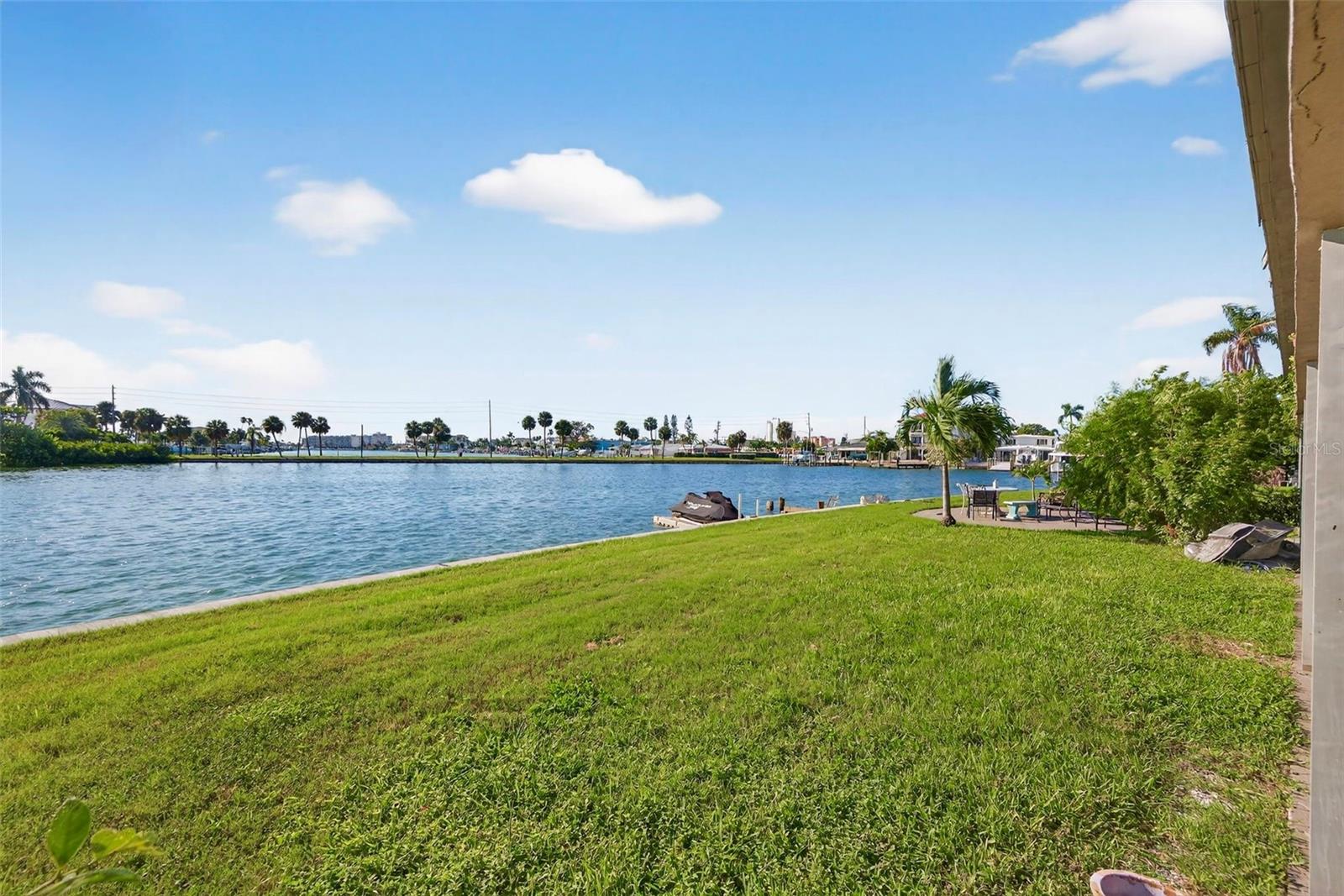 CAPRI ISLE SUB - Commercial Sale