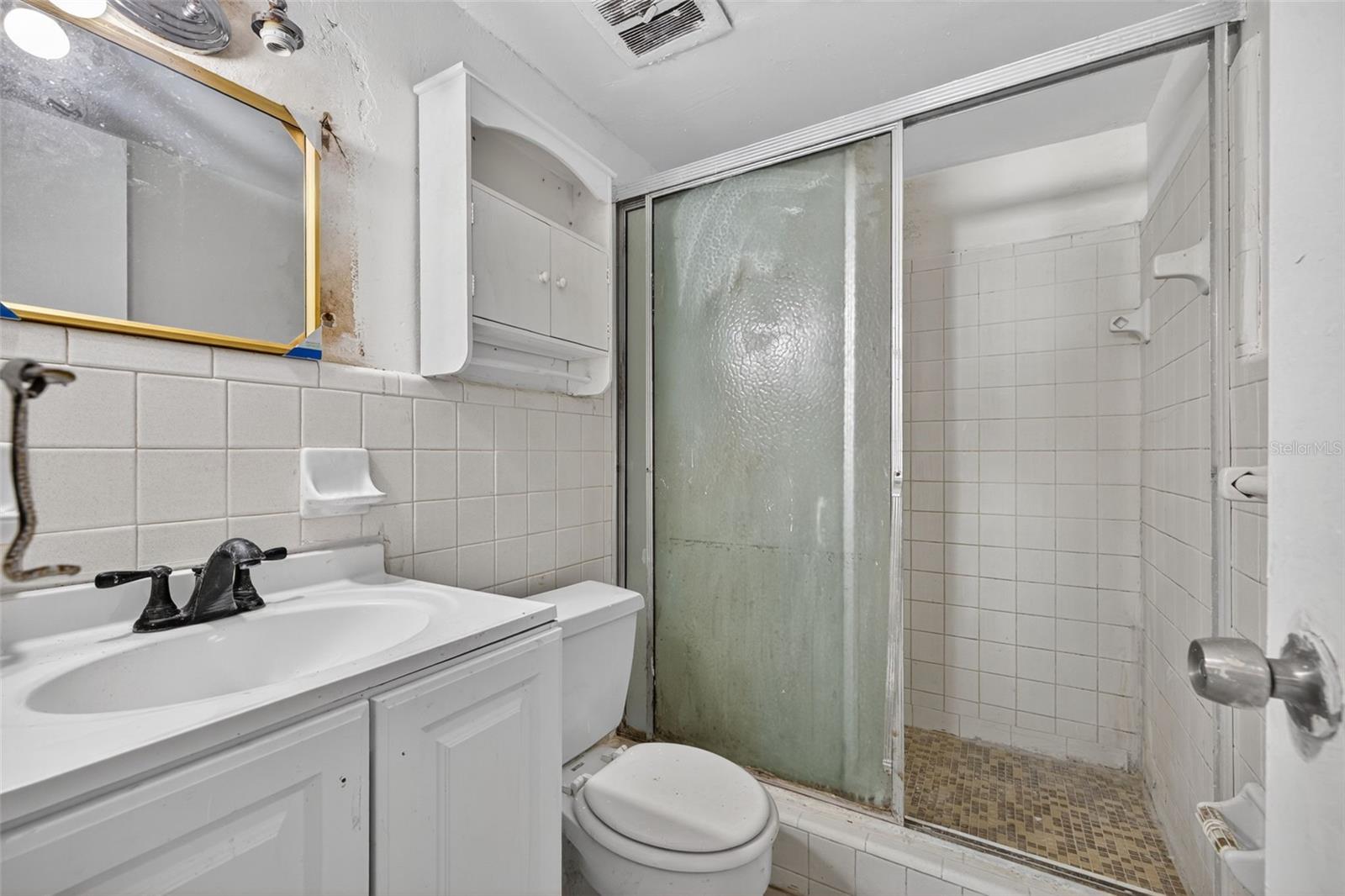 CAPRI ISLE SUB - Commercial Sale