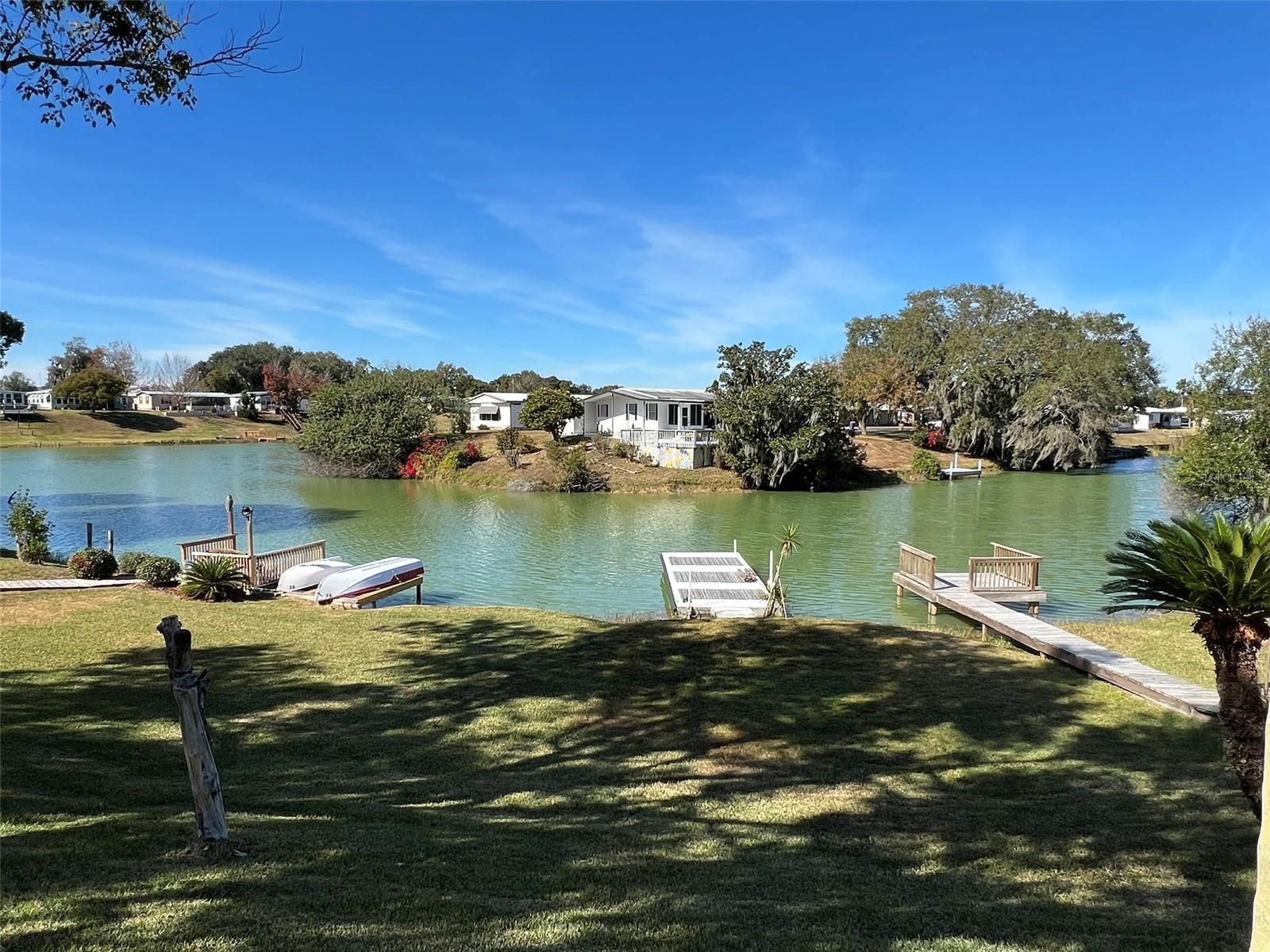 FLORAL LAKES - Residential