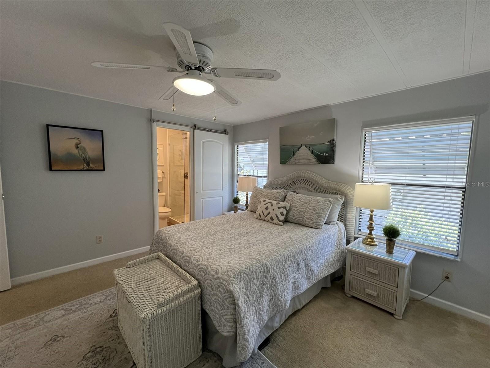 FLORAL LAKES - Residential