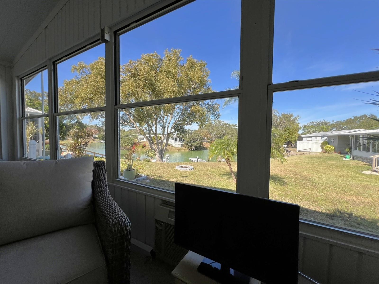 FLORAL LAKES - Residential