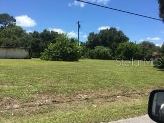 VENETIAN GARDENS - Land
