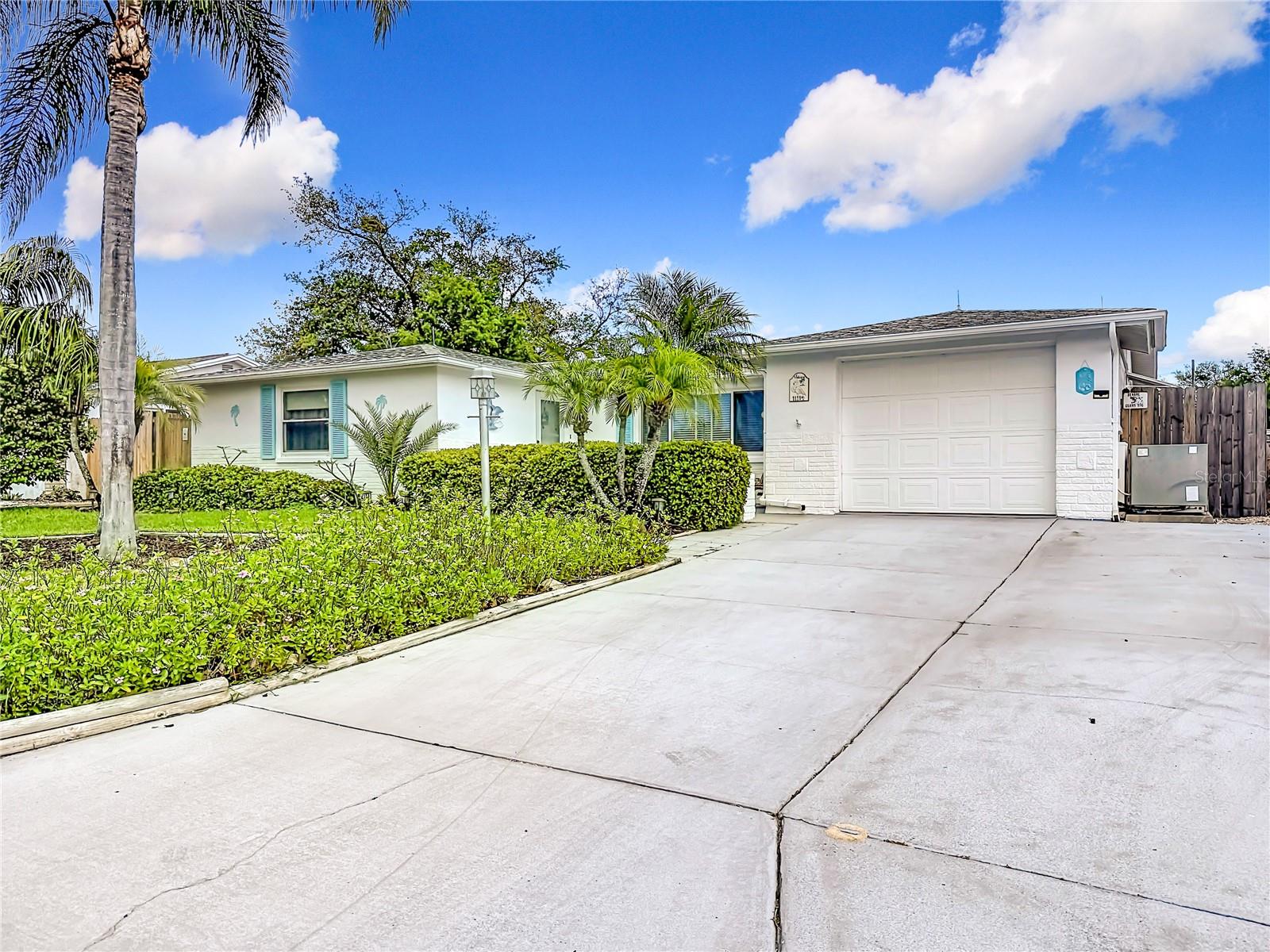 PALM TERRACE GARDENS - Residential