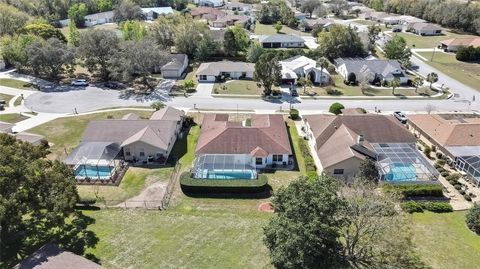 A home in LECANTO