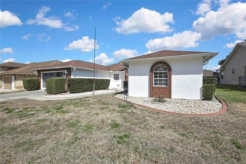 A home in LECANTO