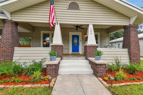 A home in TAMPA