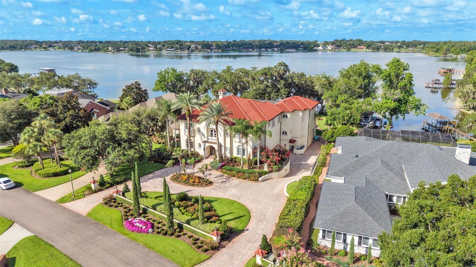 5119 LAKE IN THE WOODS BOULEVARD