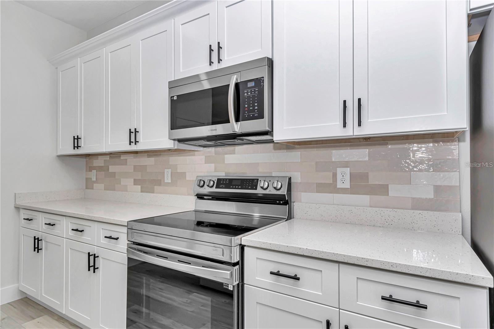 MARION OAKS UN 10 - Residential Lease