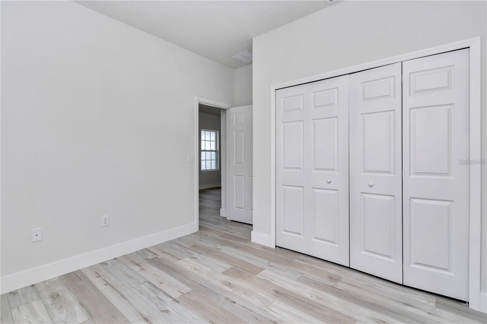 MARION OAKS UN 10 - Residential Lease