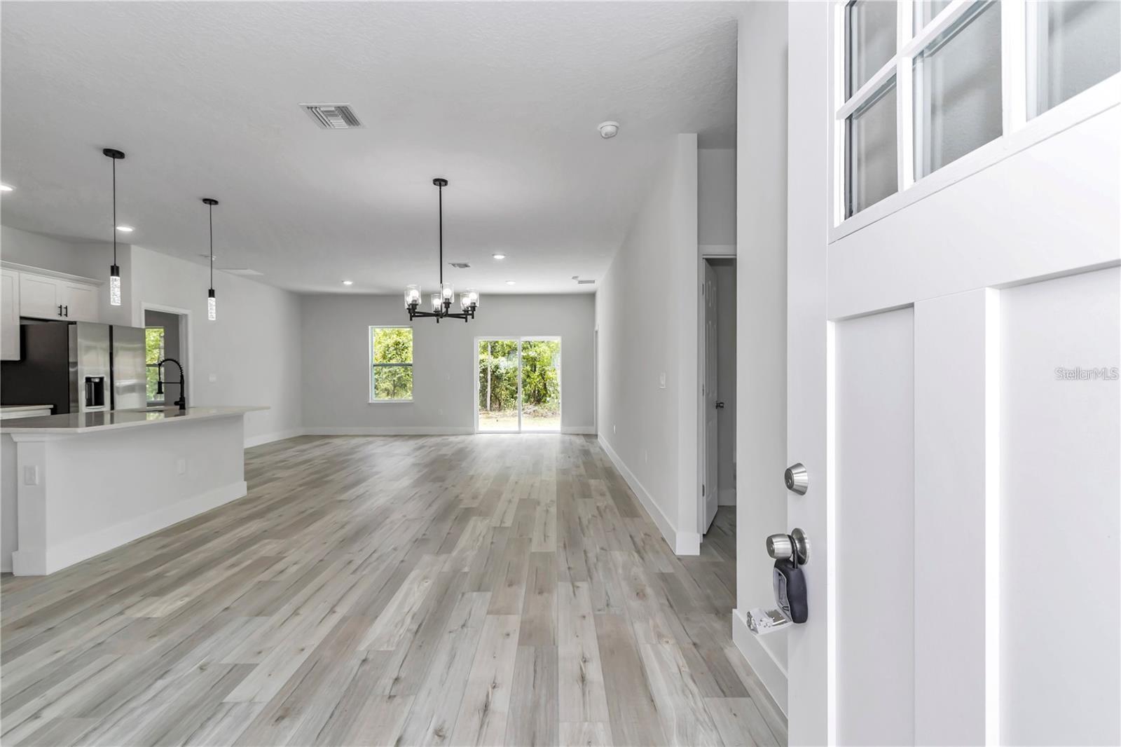 MARION OAKS UN 10 - Residential Lease