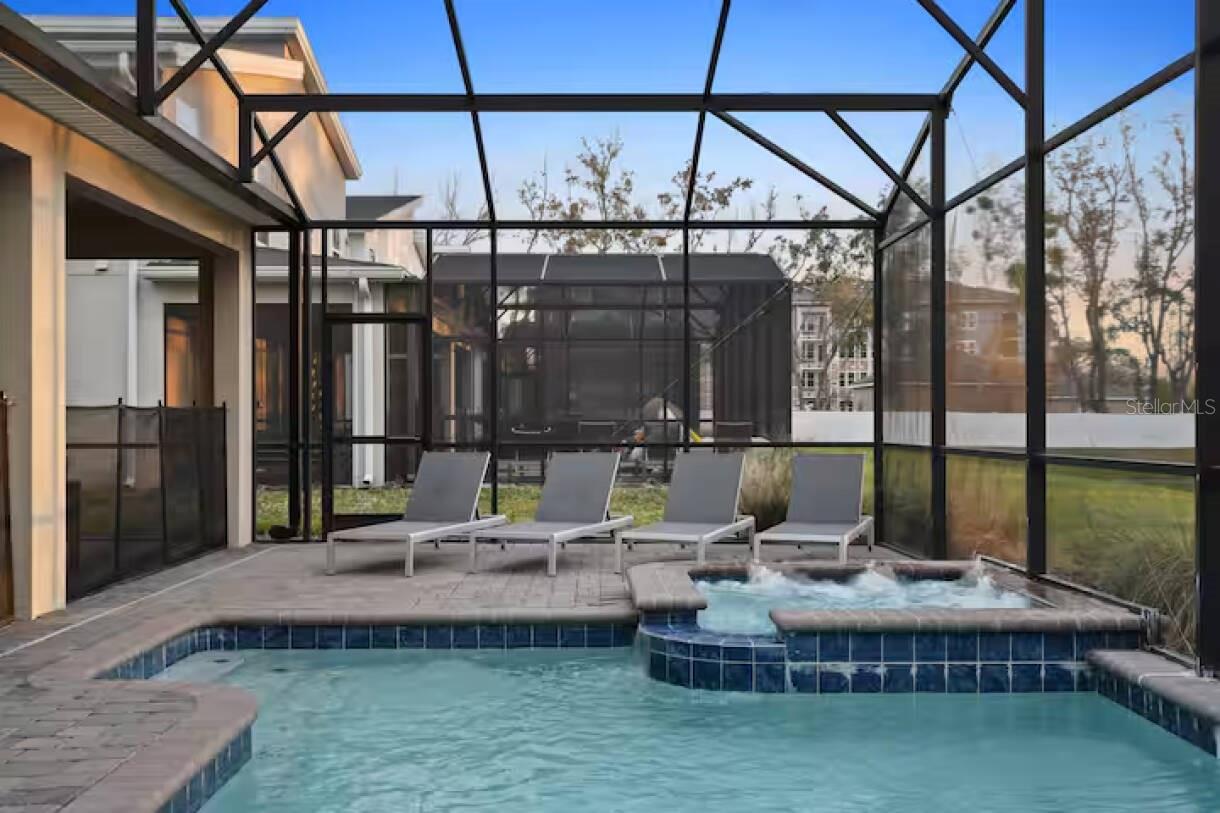 COVE AT STOREY LAKE II - Residential