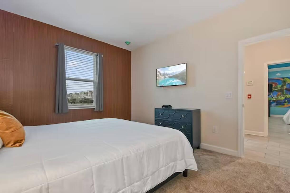COVE AT STOREY LAKE II - Residential