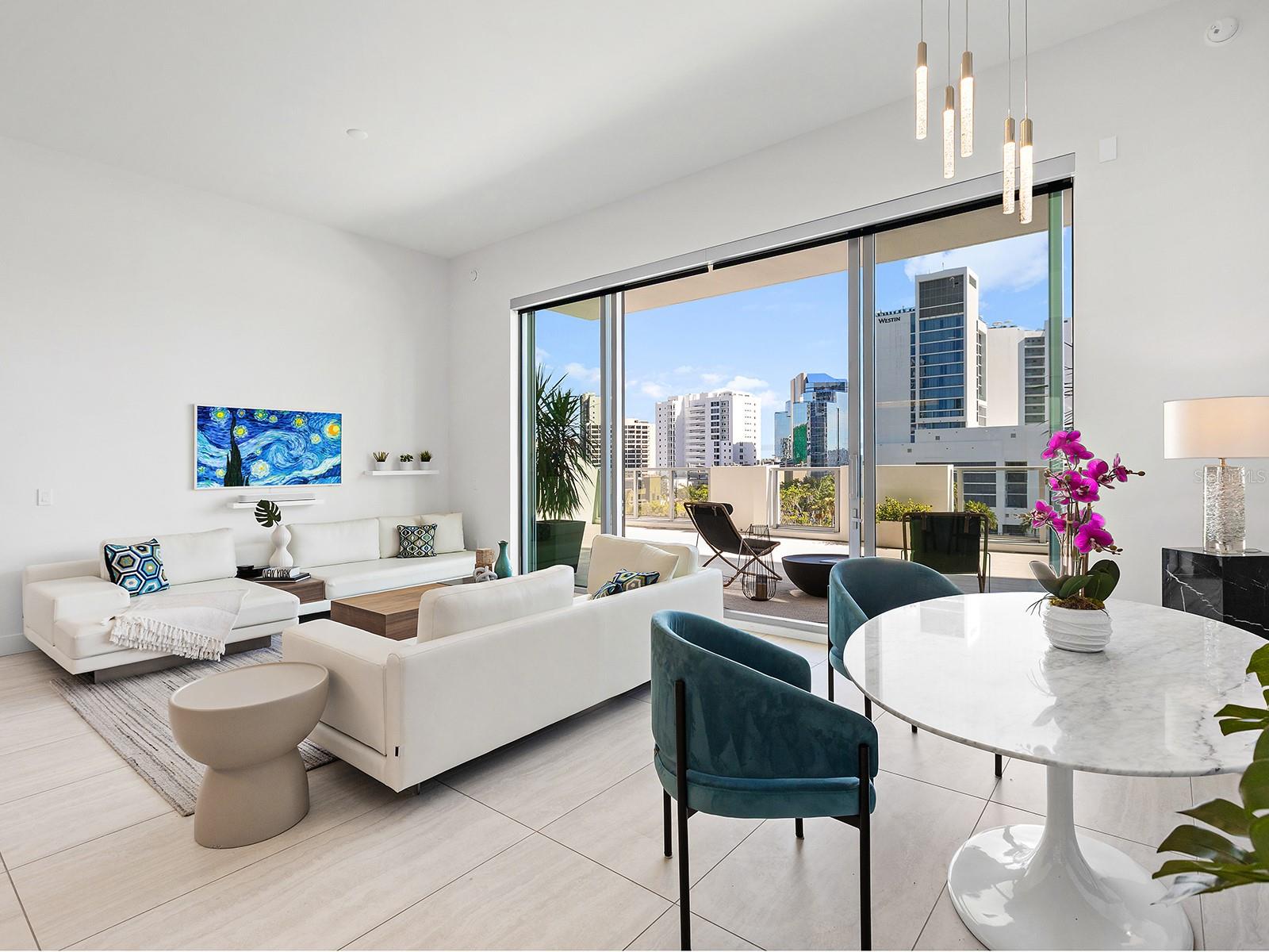 BAYSO SARASOTA - Residential