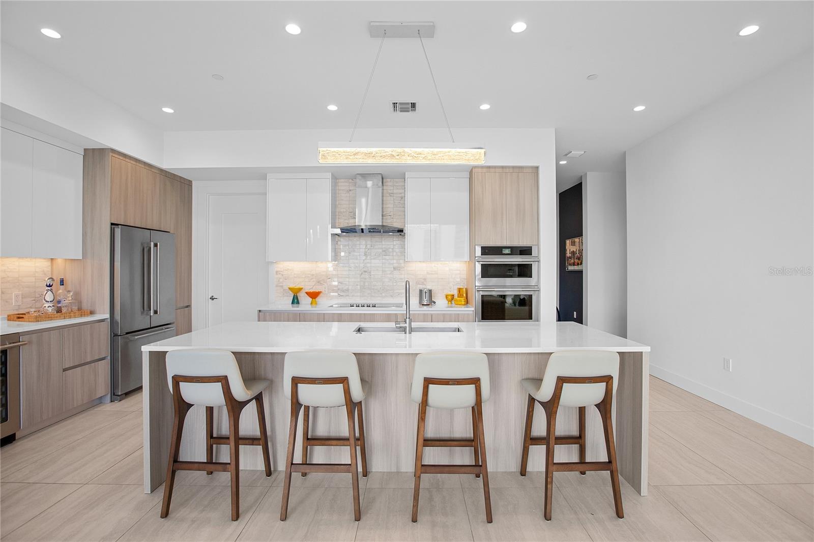 BAYSO SARASOTA - Residential