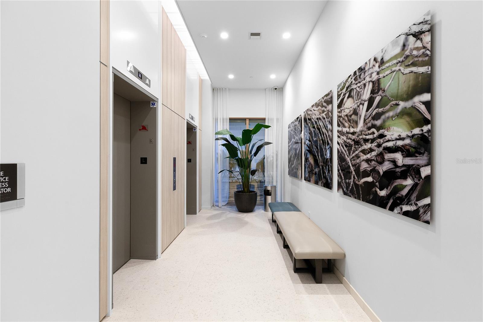 BAYSO SARASOTA - Residential